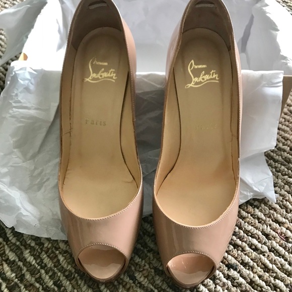❌Sold❌ Christian Louboutin Prive 100 Patent - Picture 3 of 8